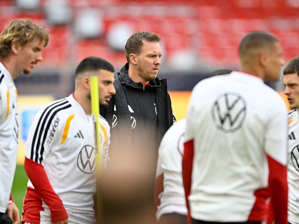 Bundestrainer Julian Nagelsmann stellt sein Team auf den Gegner ein.
