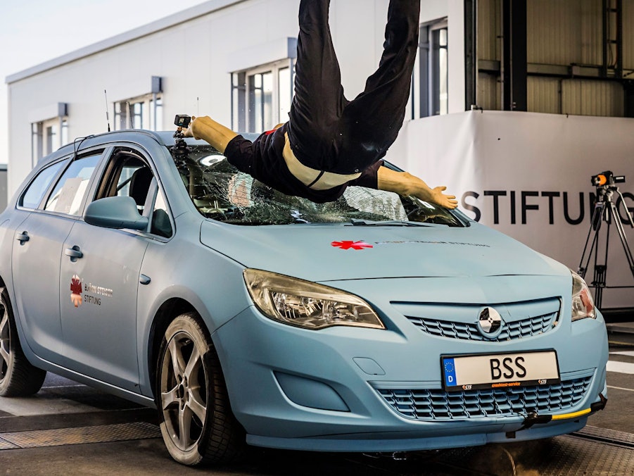 Björn Steiger Stiftung mit Crashtest