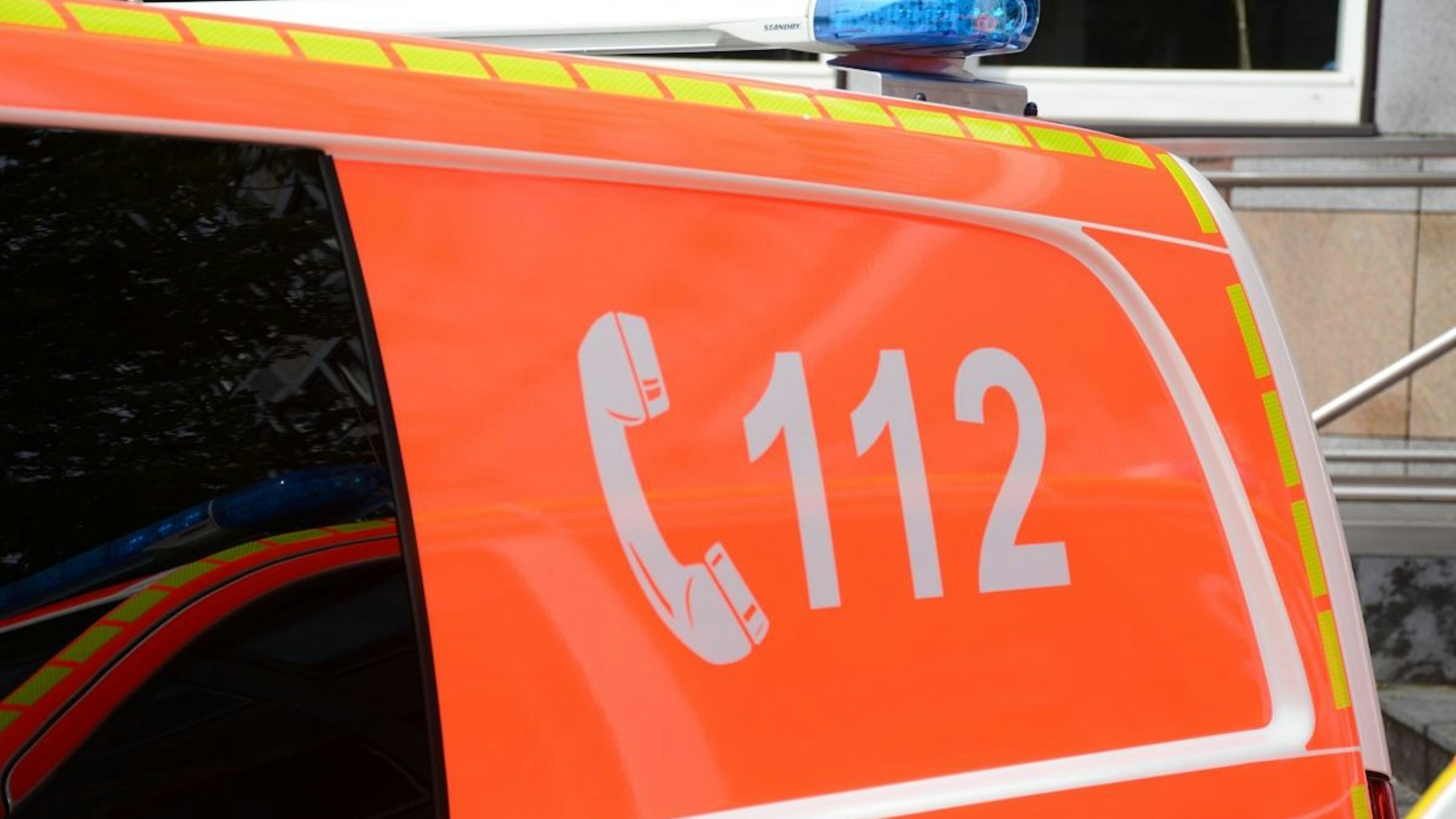 Radfahrer bei Unfall in Langenfeld schwer verletzt.