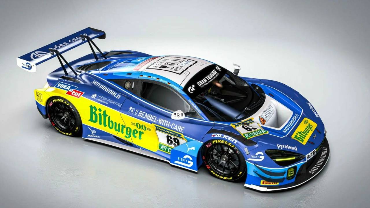 In diesem Dörr McLaren 720S GT3 mit dem speziellen Schumi-Design geht Timo Glück am Nürburgring ins Rennen.