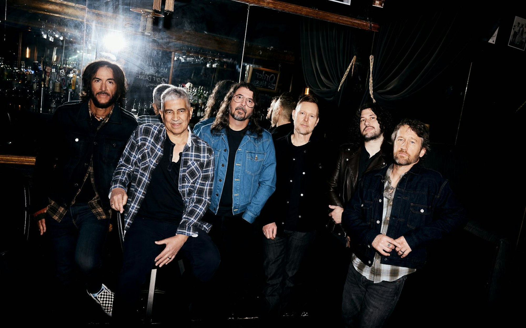 Dave Grohl (dritter von links) und seine Foo Fighters sind der Jugendkultur inzwischen entwachsen, spielen aber definitiv keine Alte-Säcke-Musik. (Bild: Elizabeth Miranda)