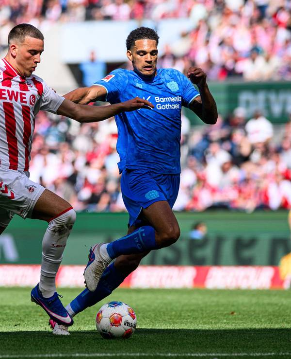 Said El Mala im Duell mit Jarell Quansah.