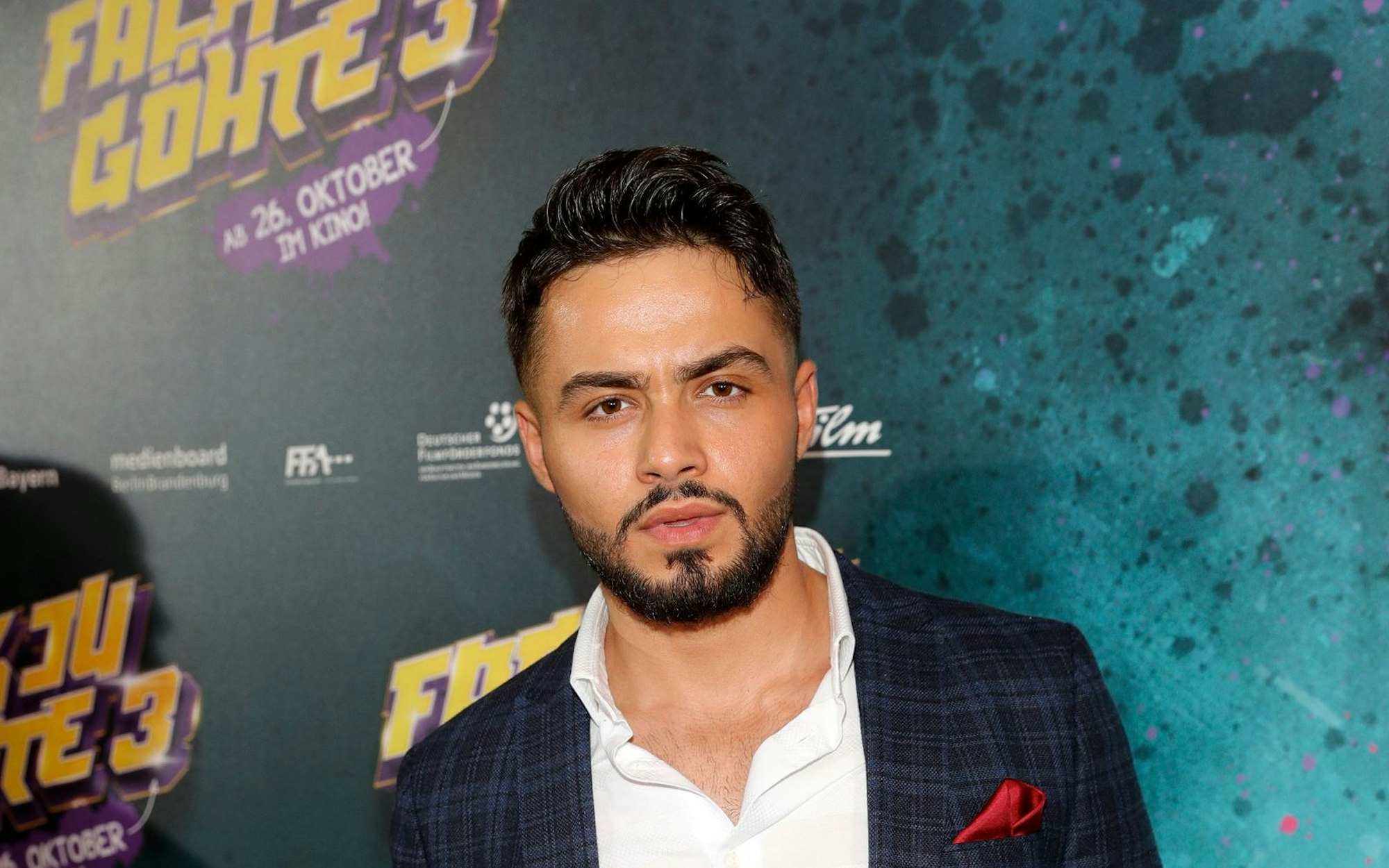 Viele kennen Aram Arami aus der Komödie „Fack ju Göhte“. Jetzt überzeugt der im Nordirak geborene Sohn eines kurdischen Staatsanwalts in „Der Saarland-Krimi: Bruder, Liebe, Tod“ als Ex-Polizist mit Helfersyndrom. (Bild: 2017 Getty Images/Andreas Rentz)