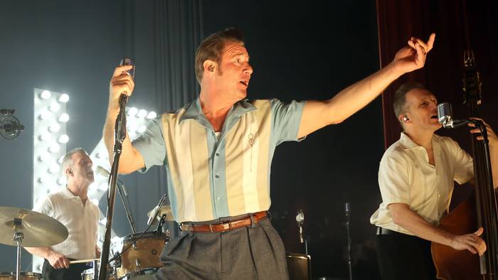 Konzert von Dick Brave im Gloria-Theater.