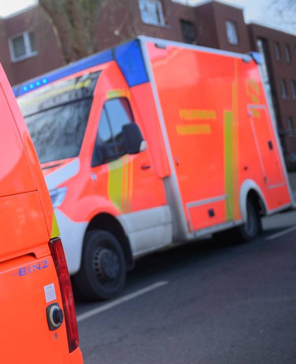 Notarzt und Rettungswagen