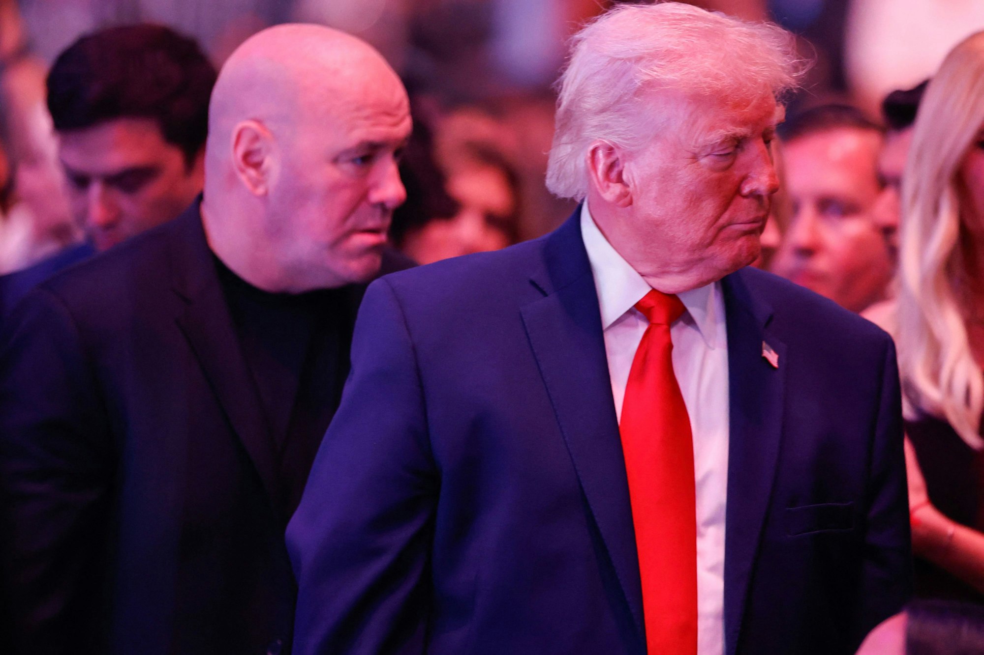 Dana White (l.) und US-Präsident Donald Trump im April bei einem UFC-Kampf in Miami.