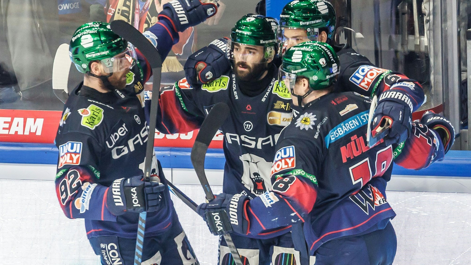 Eisbären Berlin - Adler Mannheim