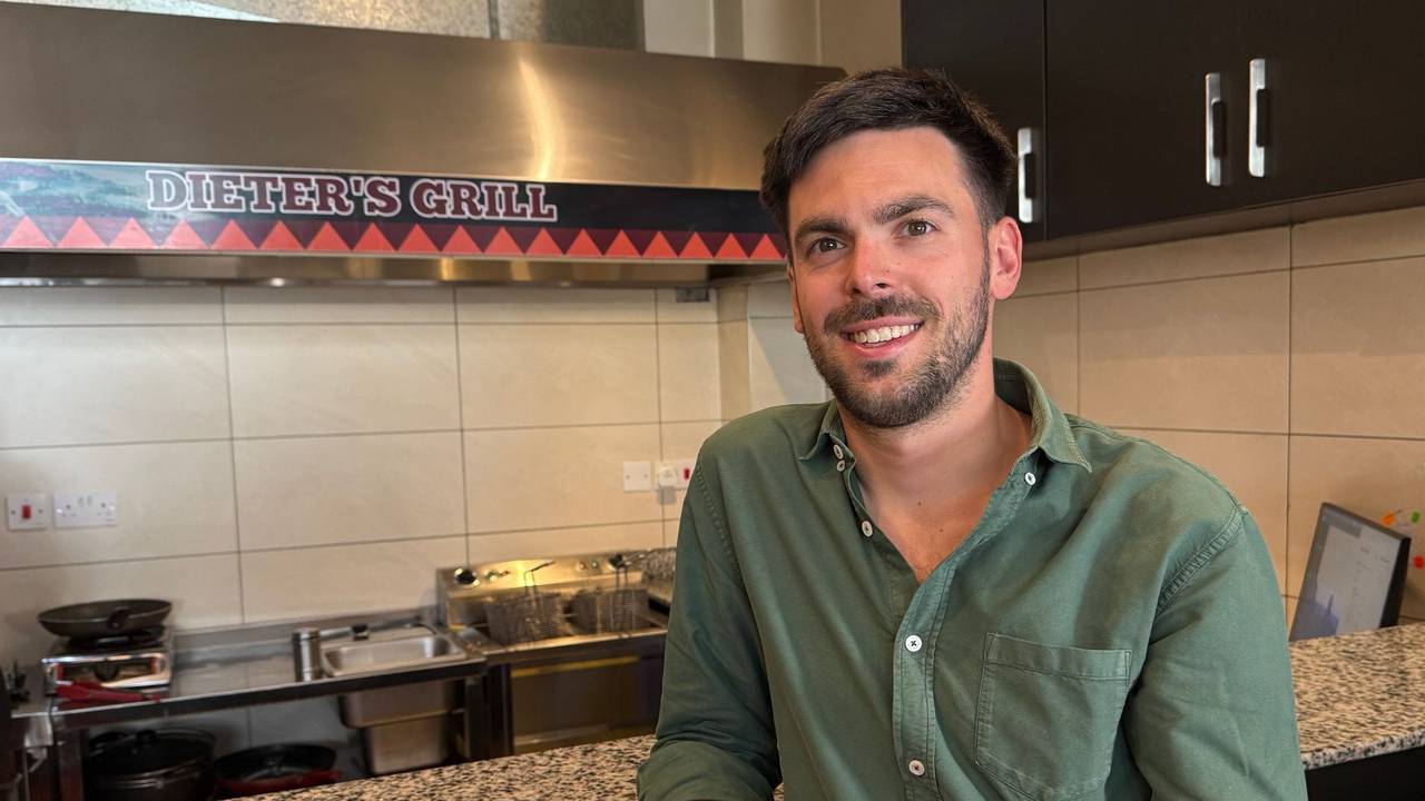 «Dieters Grill» - Nairobis erster Currywurst-Imbiss