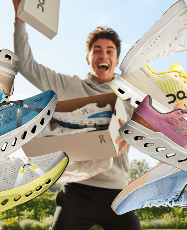 Auf dem KI generierten Hintergrundbild ist ein Mann zu sehen, der seinen Schuhkarton mit On Sneaker offen hat und den Deckel freudig in die Luft reißt. Auf dem Bild sind diverse On Running Sneaker zu sehen, die derzeit reduziert sind.