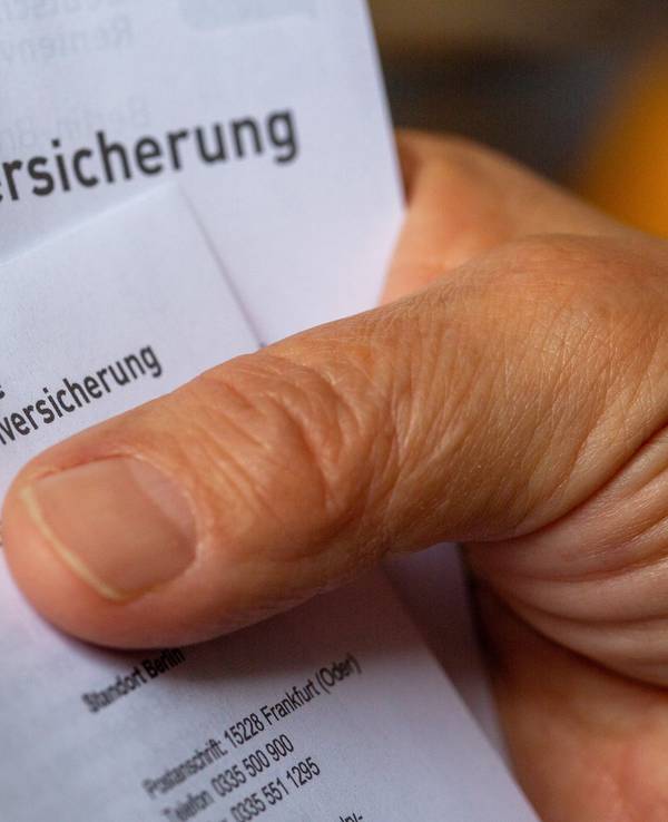 Umfrage: Mehrheit will mehr Einzahler für Rentenversicherung