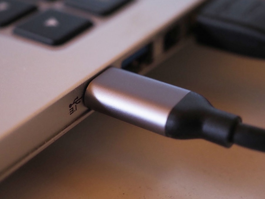 Notebook-Stromanschluss per USB-C