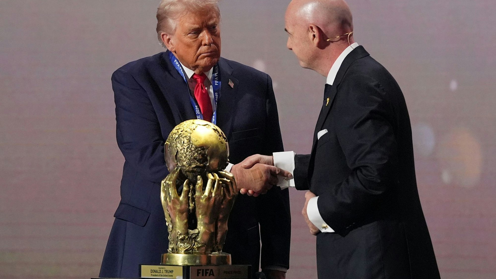 Donald Trump und Gianni Infantino