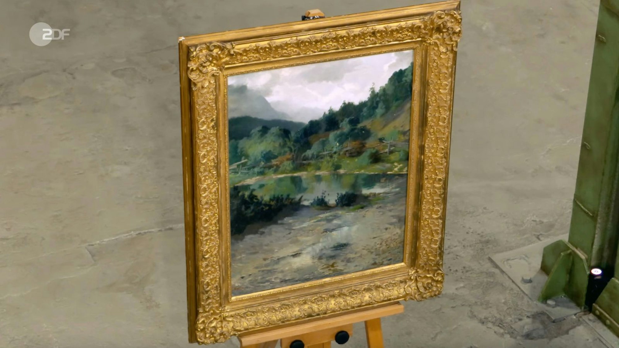 Ein Gemälde von August Geiger-Thuring (um 1890) beschrieb Colmar Schulte-Goltz als „Regentag in Tirol“. Leider war der Zustand nicht gut. Die Verkäuferin wünschte sich 450 Euro, der Experte schätzte rund 700 Euro und Anaisio Guedes zahlte schließlich nur 350 Euro - wegen der hohen Restaurierungskosten. (Bild: ZDF)