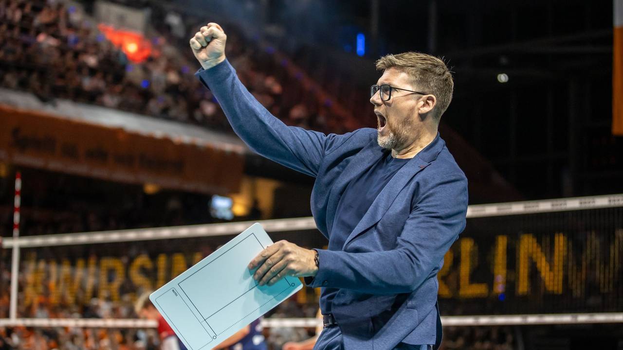 Trainer Stefan Hübner von der SVG Lüneburg