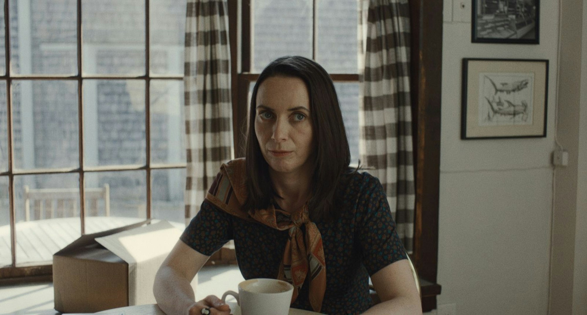 Eine bessere Assistentin als Patricia (Kate O'Flynn) kann man sich eigentlich nicht vorstellen. (Bild: © Apple TV)