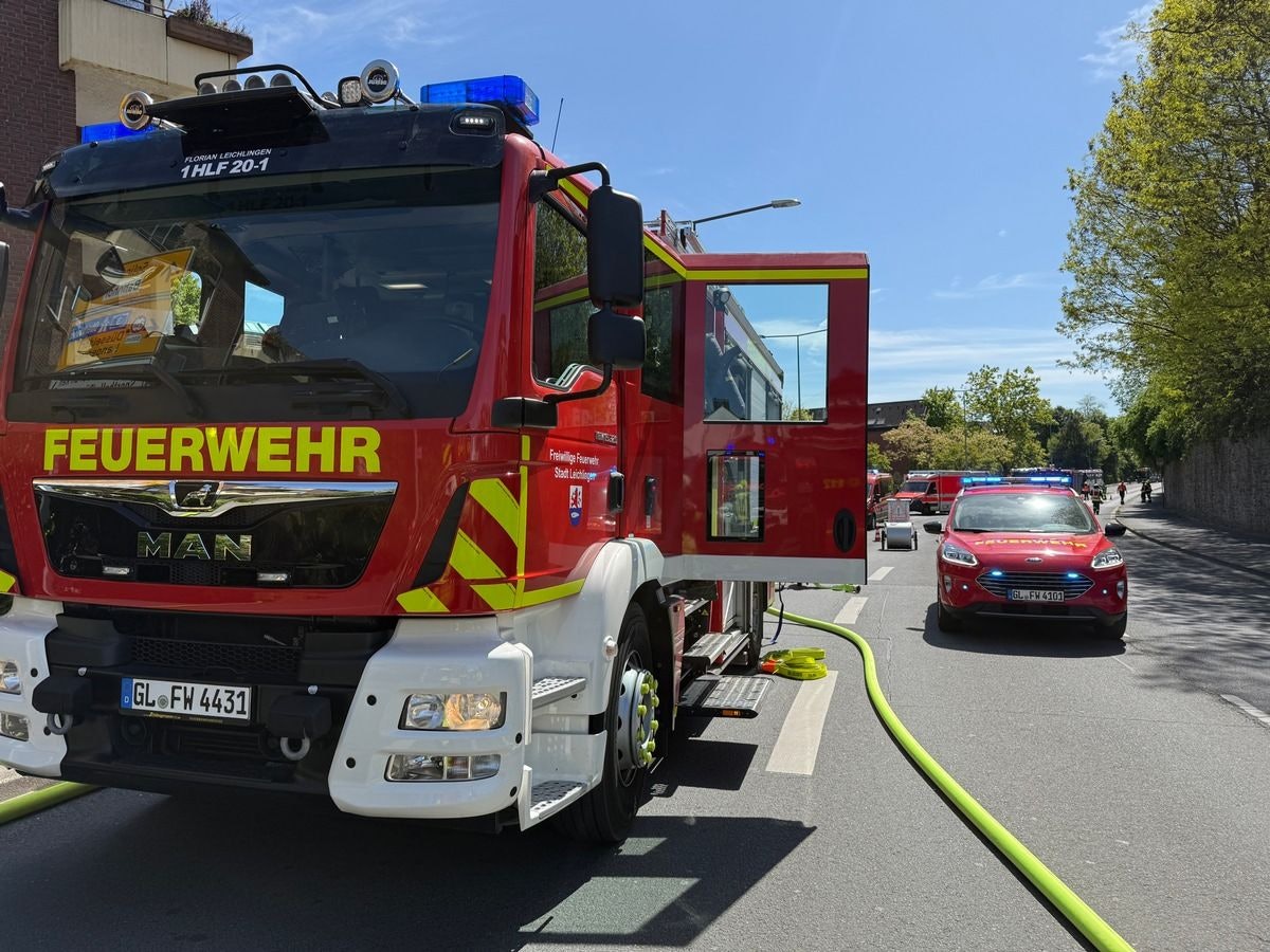 Feuerwehreinsatz in Leichlingen wegen Küchenbrand.