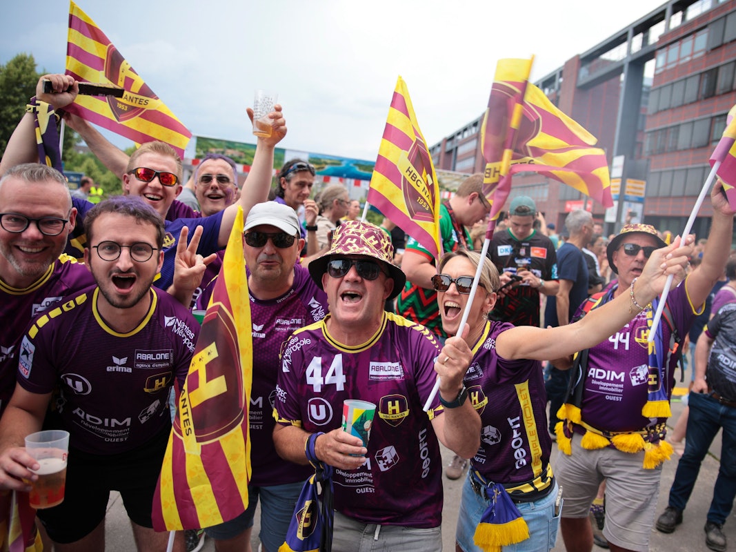 Fans des FC Nantes beim EHF Final Four im April 2025.