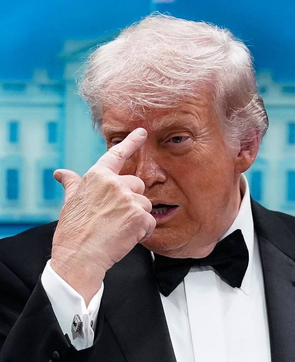 Was, wenn doch? Trump und die Verschwörungserzählungen