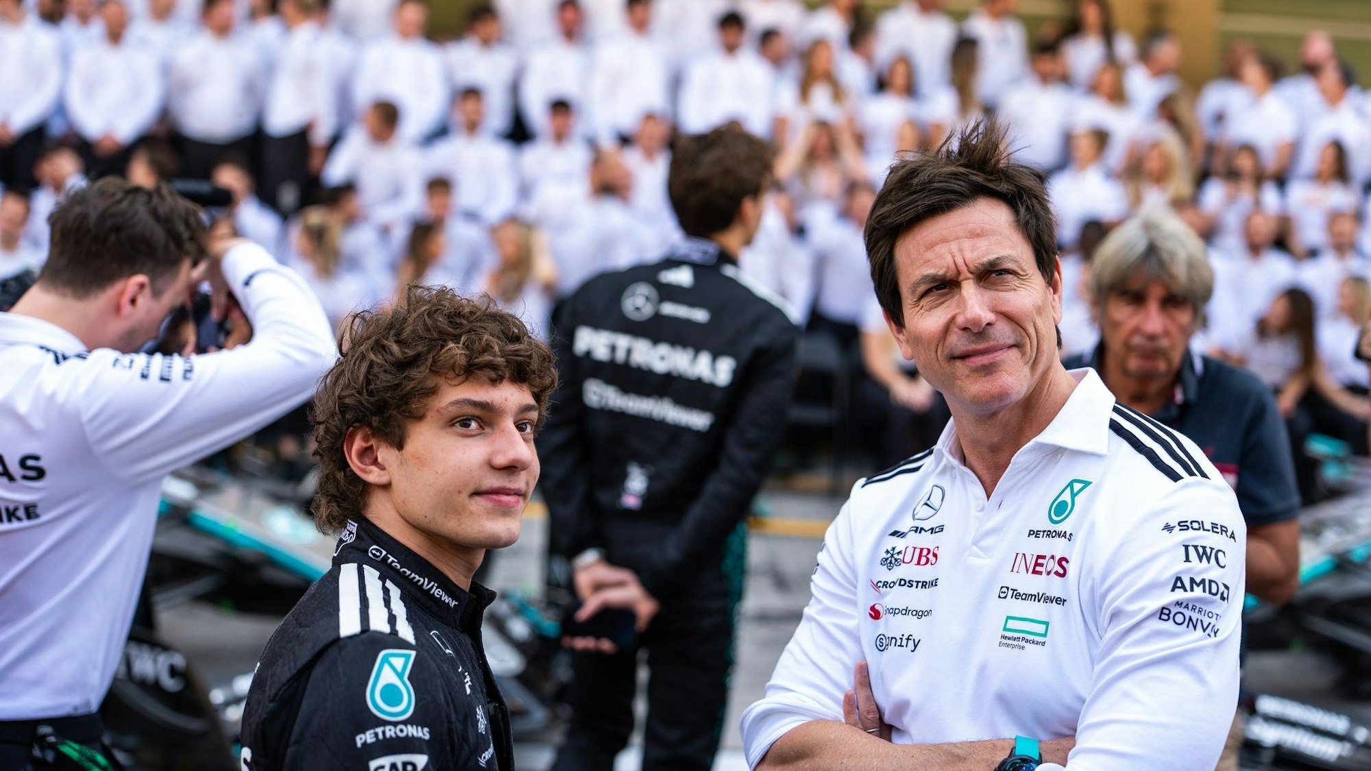 Kimi Antonelli und Toto Wolff