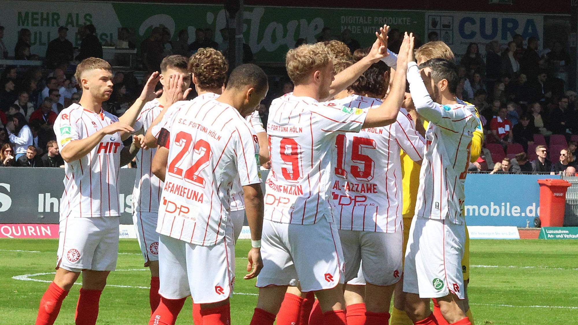 Torjubel bei Fortuna Köln.