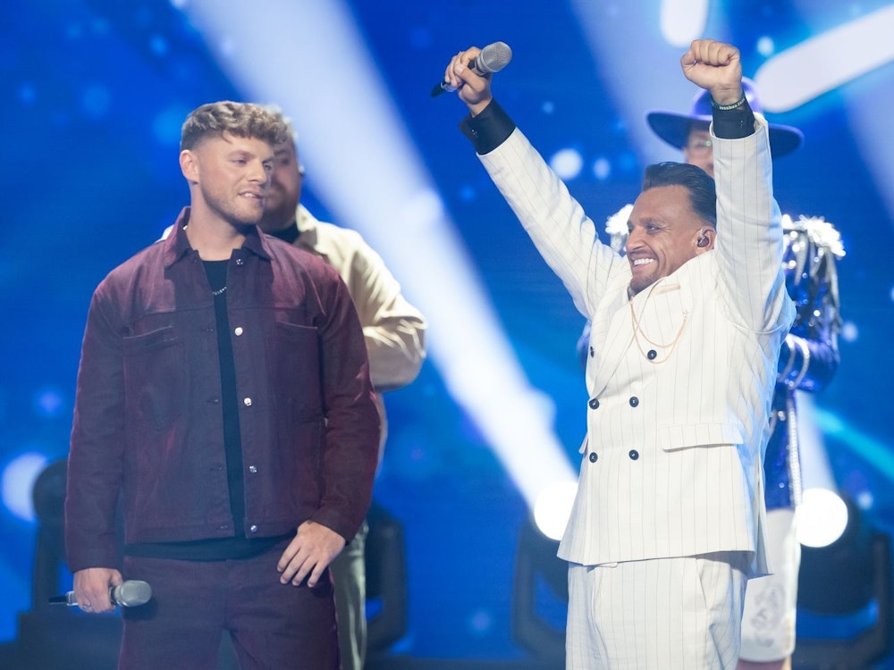 DSDS-Kandidaten Maric Verch (links) und Menowin Fröhlich: Pusht RTL den Comebacker unfair zum Sieg? (Bild: 2026 Getty Images/Andreas Rentz)