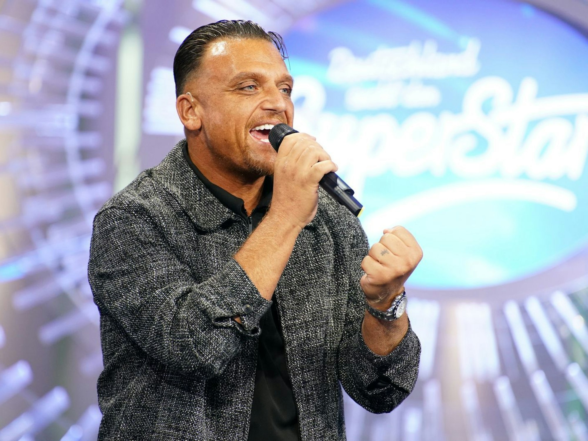 DSDS-Star Menowin Fröhlich wird zum neunten Mal Vater. (Bild: RTL/Stefan Gregorowius)