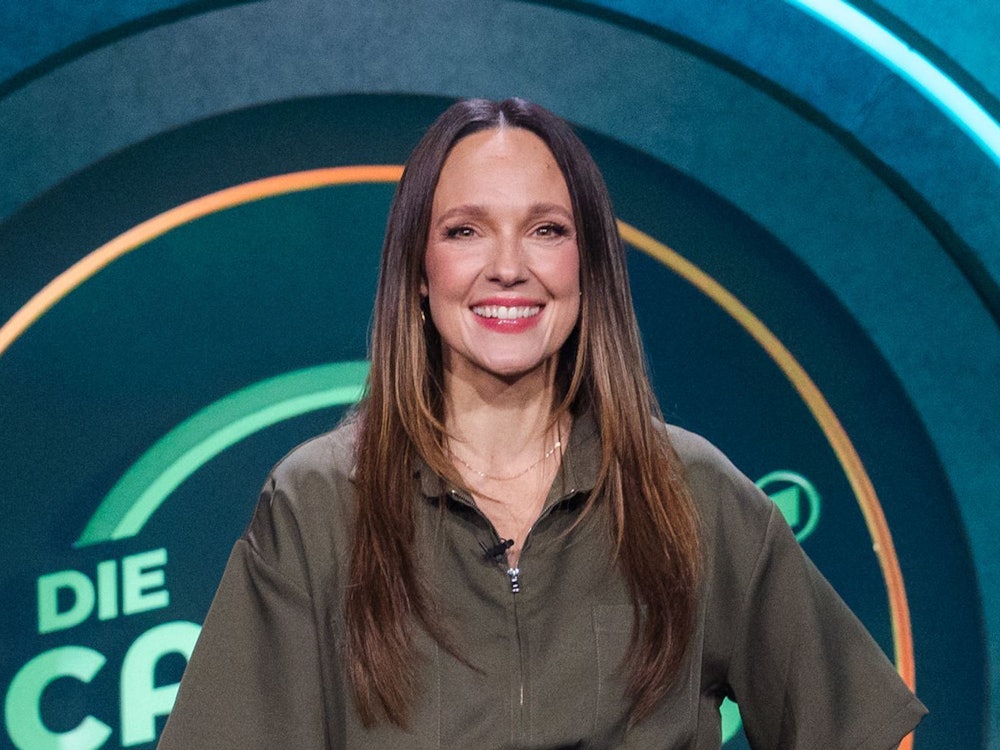 Carolin Kebekus will eigentlich über die Jugend von heute schimpfen - hat aber doch Verständnis für die junge Generation. (Bild: Ben Knabe)