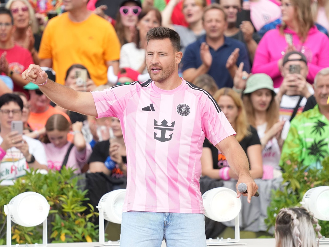 Marc Eggers beim Auftritt im ZDF-Fernsehgarten.