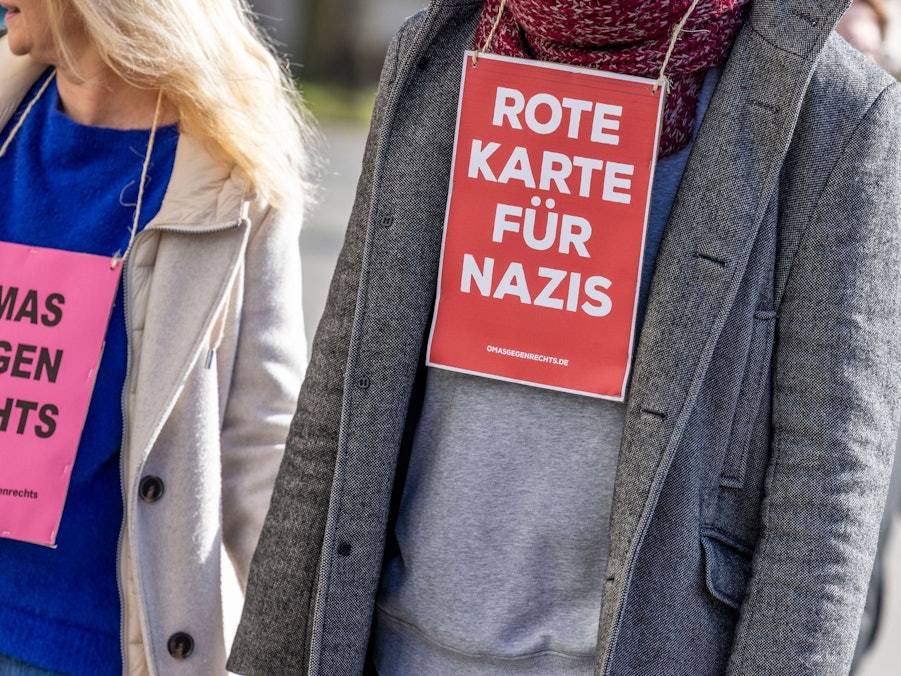 Demonstration gegen Rechts