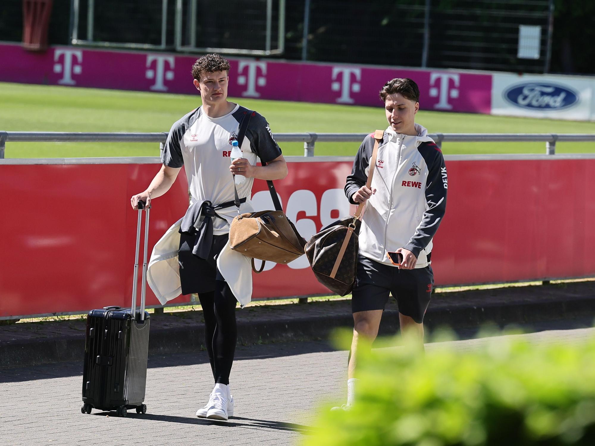 Eric Martel und Denis Huseinbasic auf dem Weg zur Abfahrt.