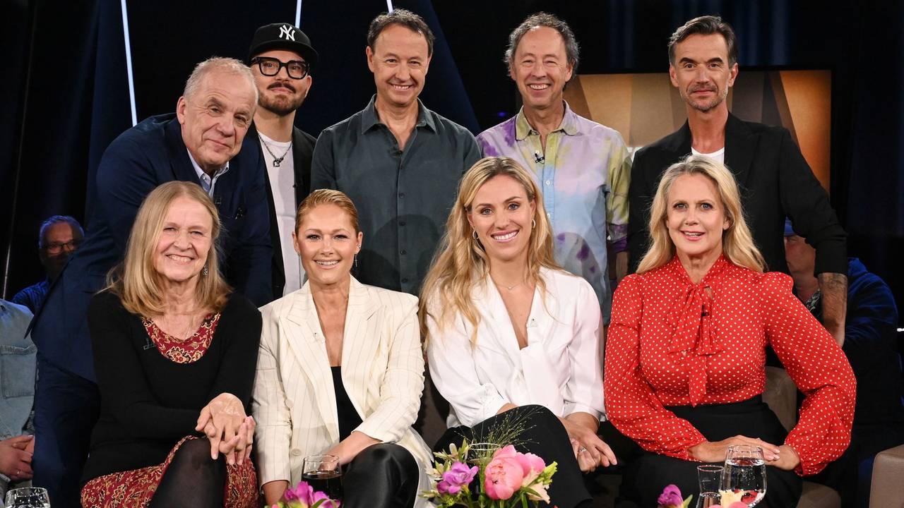 Cornelia Funke, Helene Fischer, Angelique Kerber, Barbara Schöneberger (vorn v.r.n.l.), Hubertus Meyer-Burckhardt, Armin Morbach, Frederik Braun, Gerrit Braun, Florian Silbereisen (hinten v.l.n.r.)