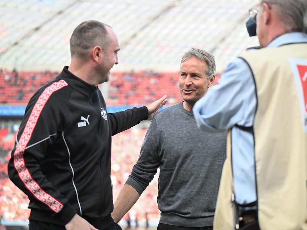 Kasper Hjulmand begrüßt Ole Werner.