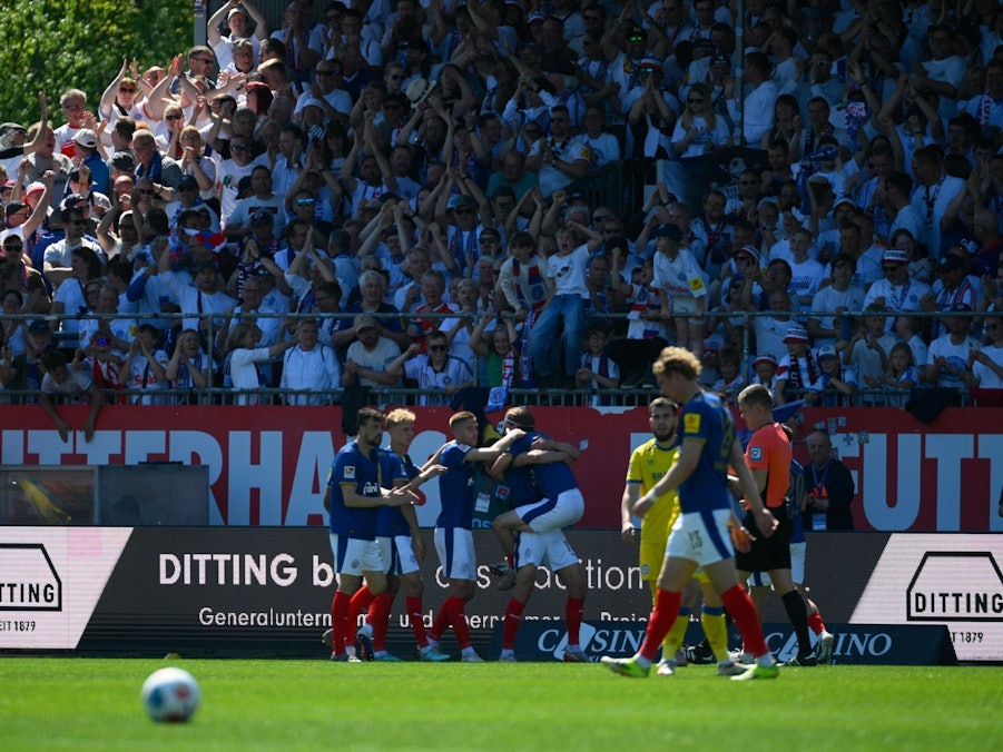 Holstein Kiel - Eintracht Braunschweig