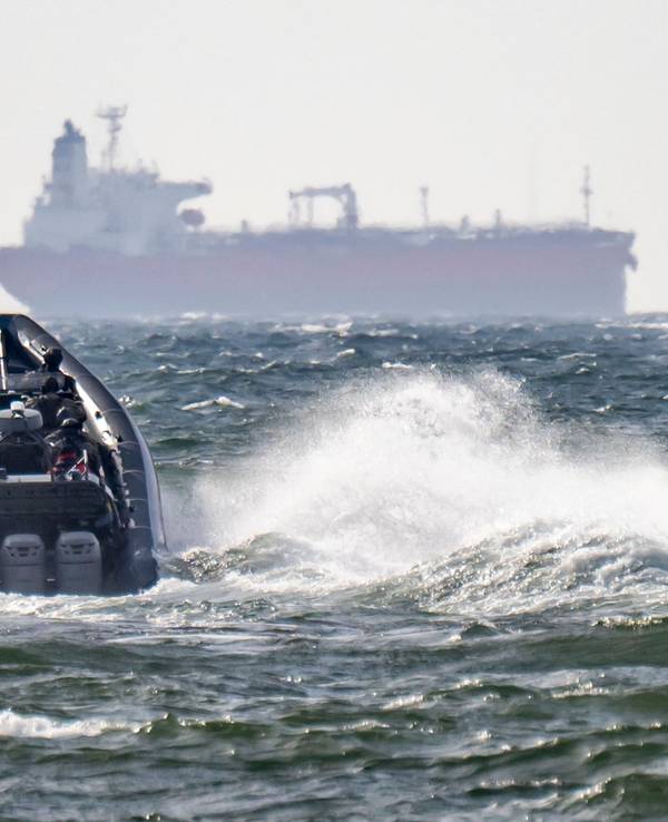 Schwedische Küstenwache entert Schiffe der «Schattenflotte»