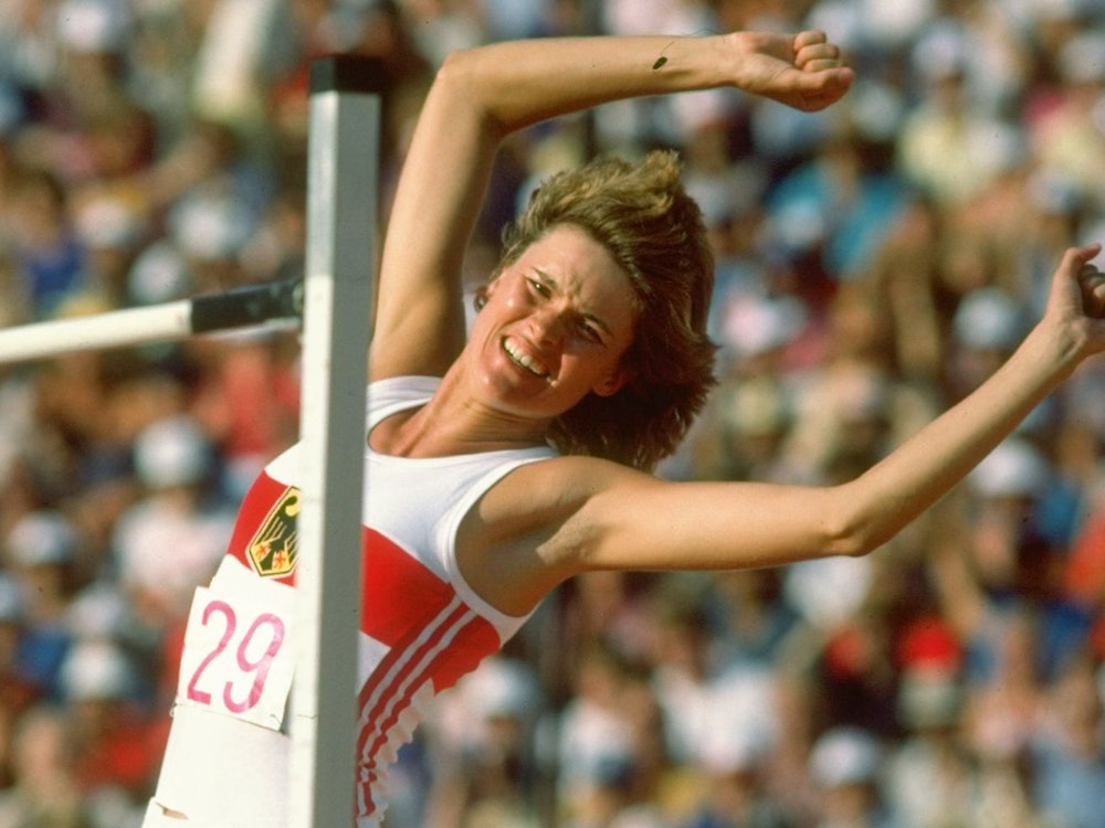 Bei den Olympischen Spielen in Los Angeles 1984 wurde Ulrike Meyfarth zum zweiten Mal Olympiasiegerin im Hochsprung. (Bild: Tony Duffy/Allsport/Getty Imagaes)