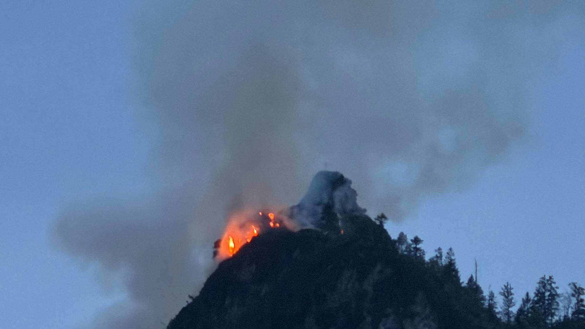 Waldbrand bei Ruhpolding