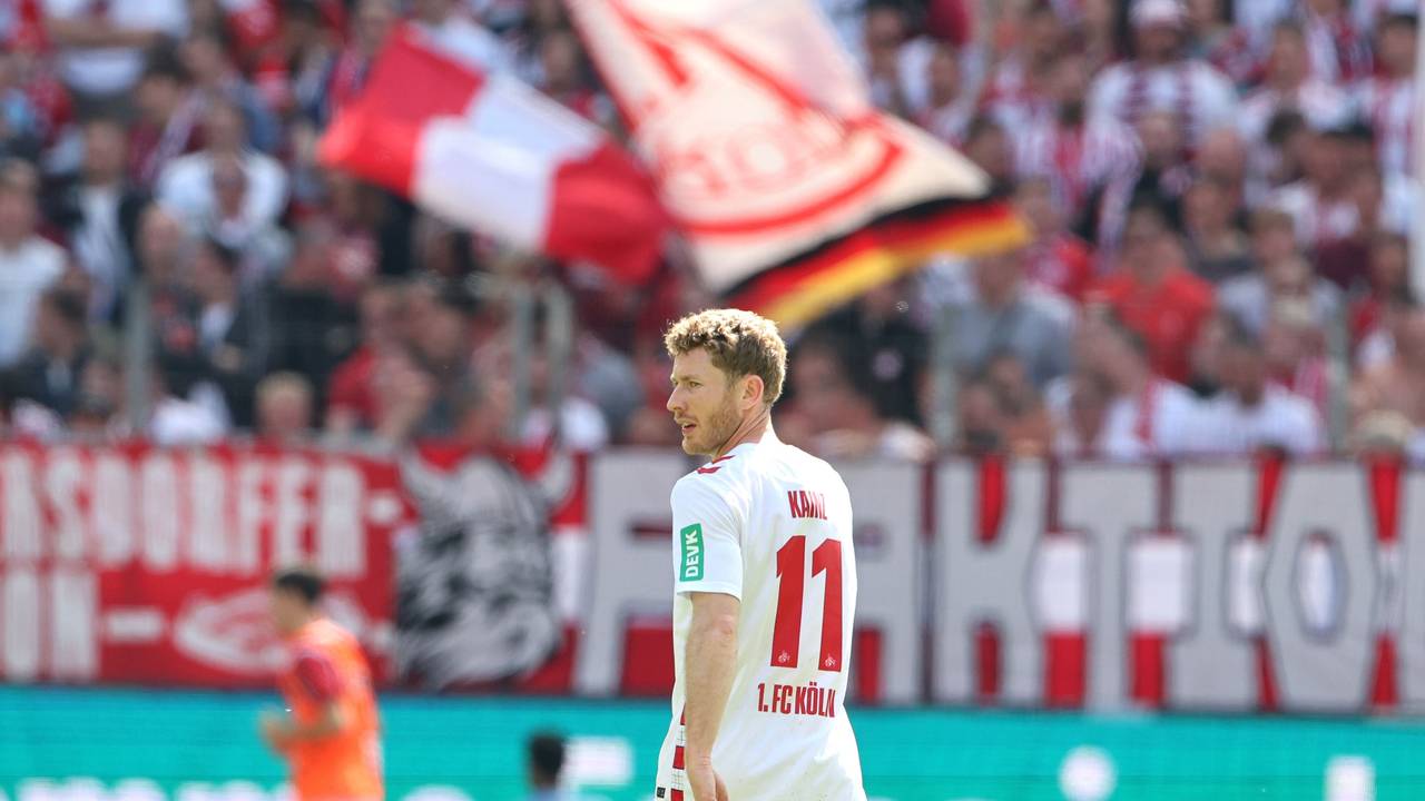 Florian Kainz im Rhein-Energie-Stadion auf dem Platz.
