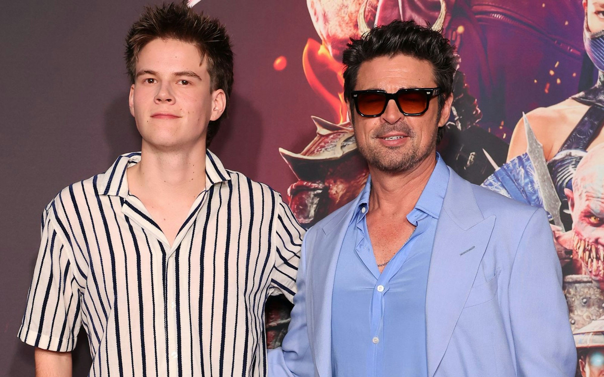 Sein Sohn Indiana (links) war skeptisch, als Karl Urban die Rolle des Johnny Cage in „Mortal Kombat II“ annahm. (Bild: Don Arnold/Getty Images)