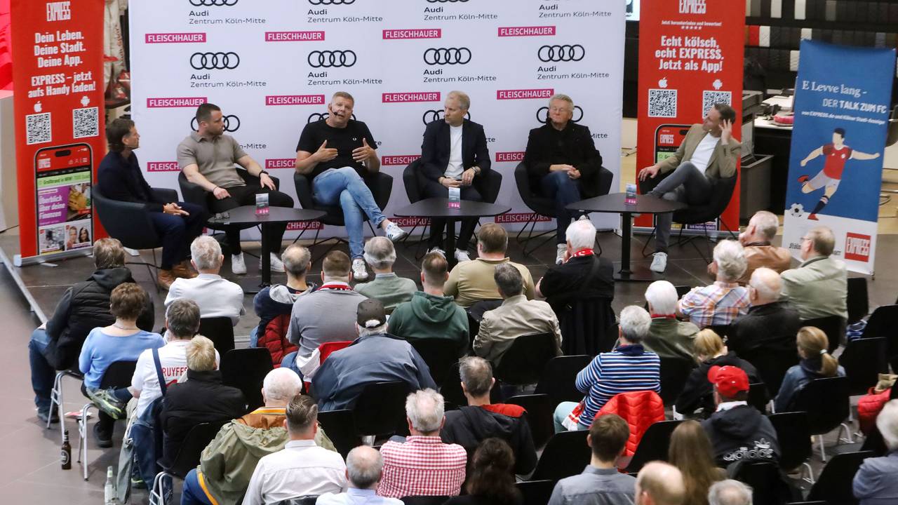 Knapp 100 Gäste waren beim EXPRESS.de-Format: „E Levve lang – der Talk zum FC“ mit Christian Clemens und Michael Trippel.