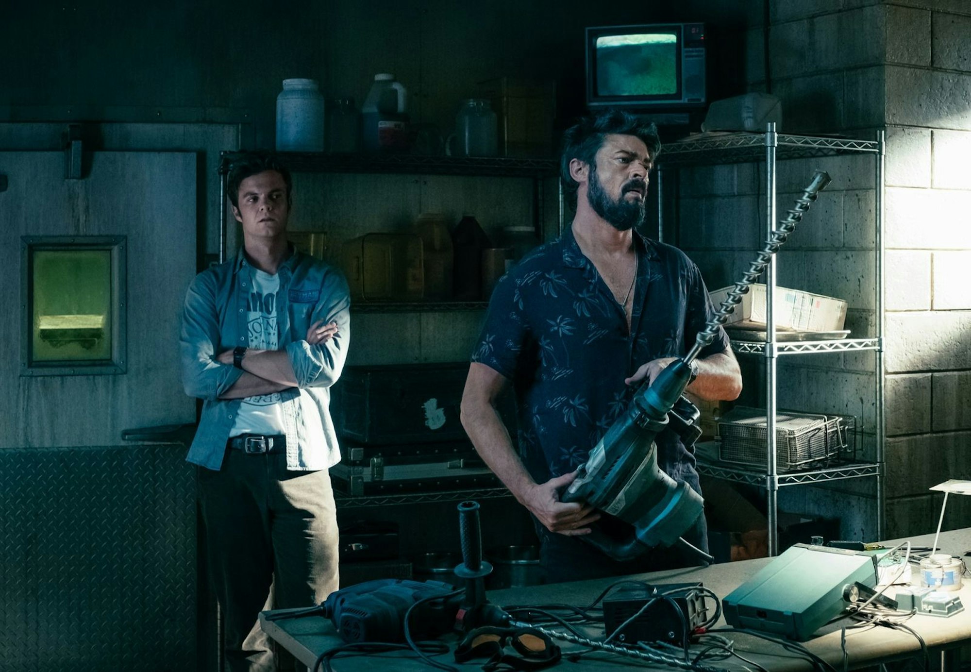 Seine inzwischen vielleicht bekannteste Rolle: In der erfolgreichen Amazon-Serie spielt Karl Urban (rechts, mit Jack Quaid) den brutalen Billy Butcher. (Bild: © 2019 Amazon.com Inc., or its affiliates)