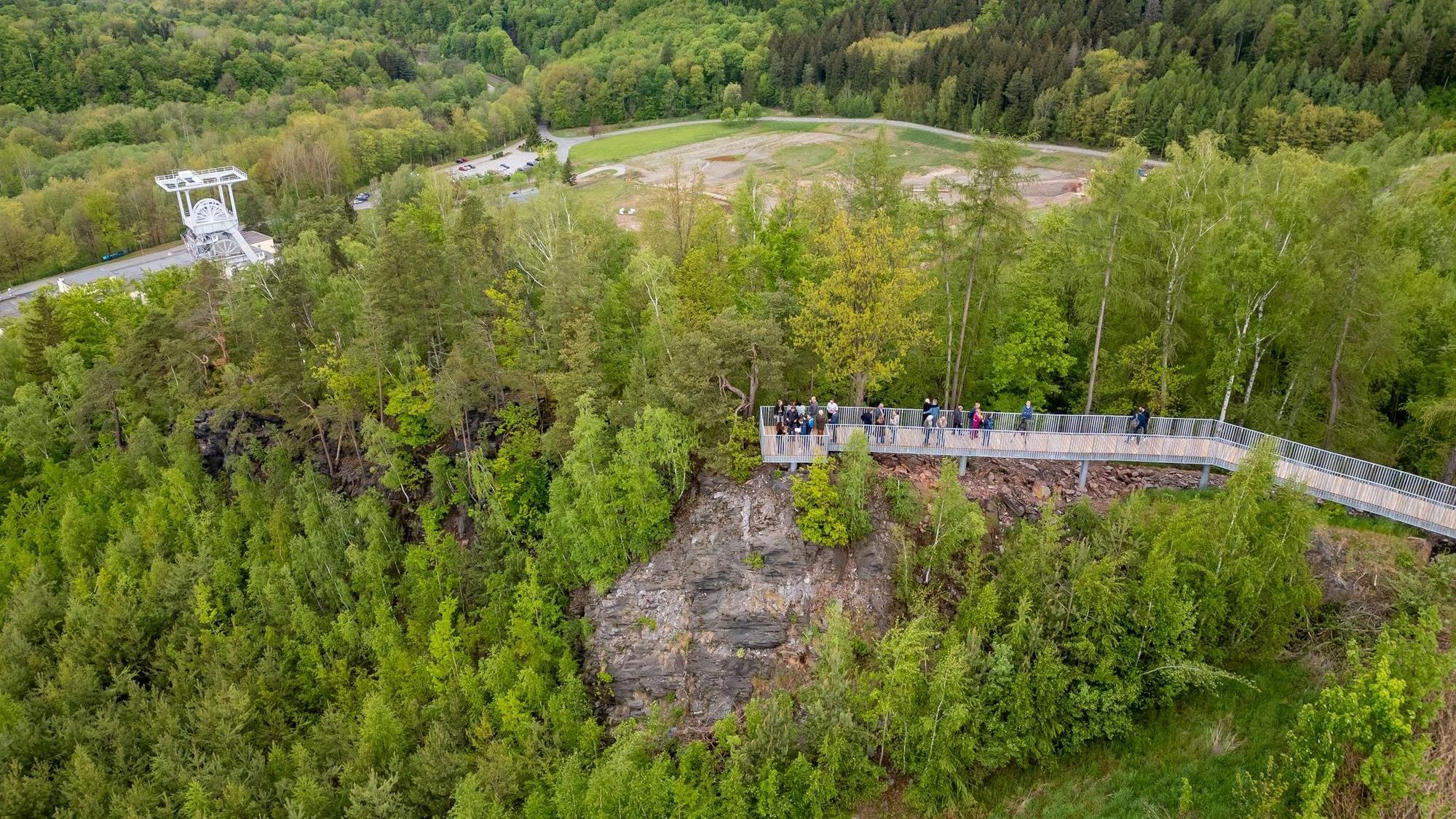 Neue Aussichtsplattform am Wismut-Schacht 371