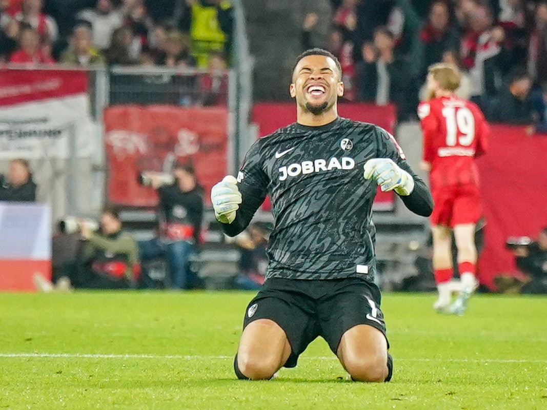 Freiburg-Torhüter Noah Atubolu