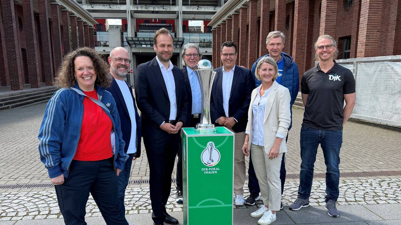 Die Verantwortlichen vom DFB-Pokalfinale der Frauen.