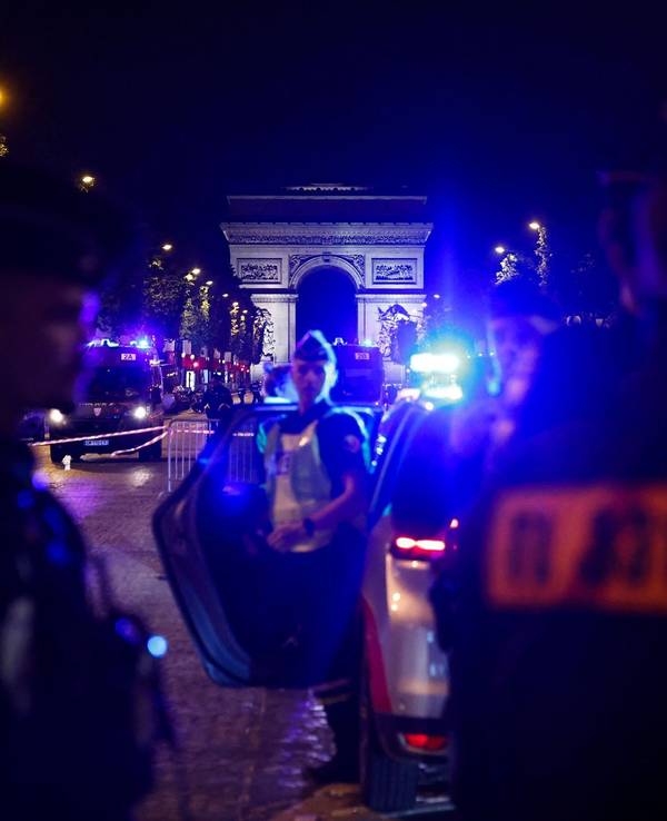 Ausschreitungen nach PSG-Sieg gegen Bayern in Paris