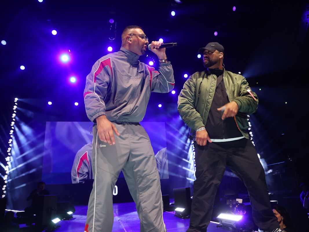 Tribute to Xatar in der Lanxess-Arena. SSIO beim Auftritt.