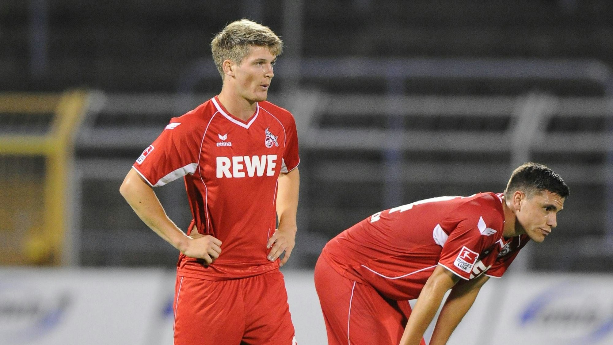Lukas Kübler und Jonas Hector beim Spiel des 1. FC Köln.