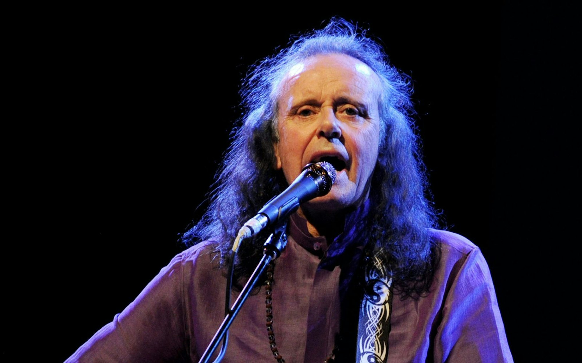 Heute nicht mehr so erfolgreich wie in den 1960ern, macht Donavan aber noch immer Musik. Am 10. Mai feiert der große Singer-Songwriter seinen 80. Geburtstag. (Bild: 2010 Getty Images/Kevin Winter)