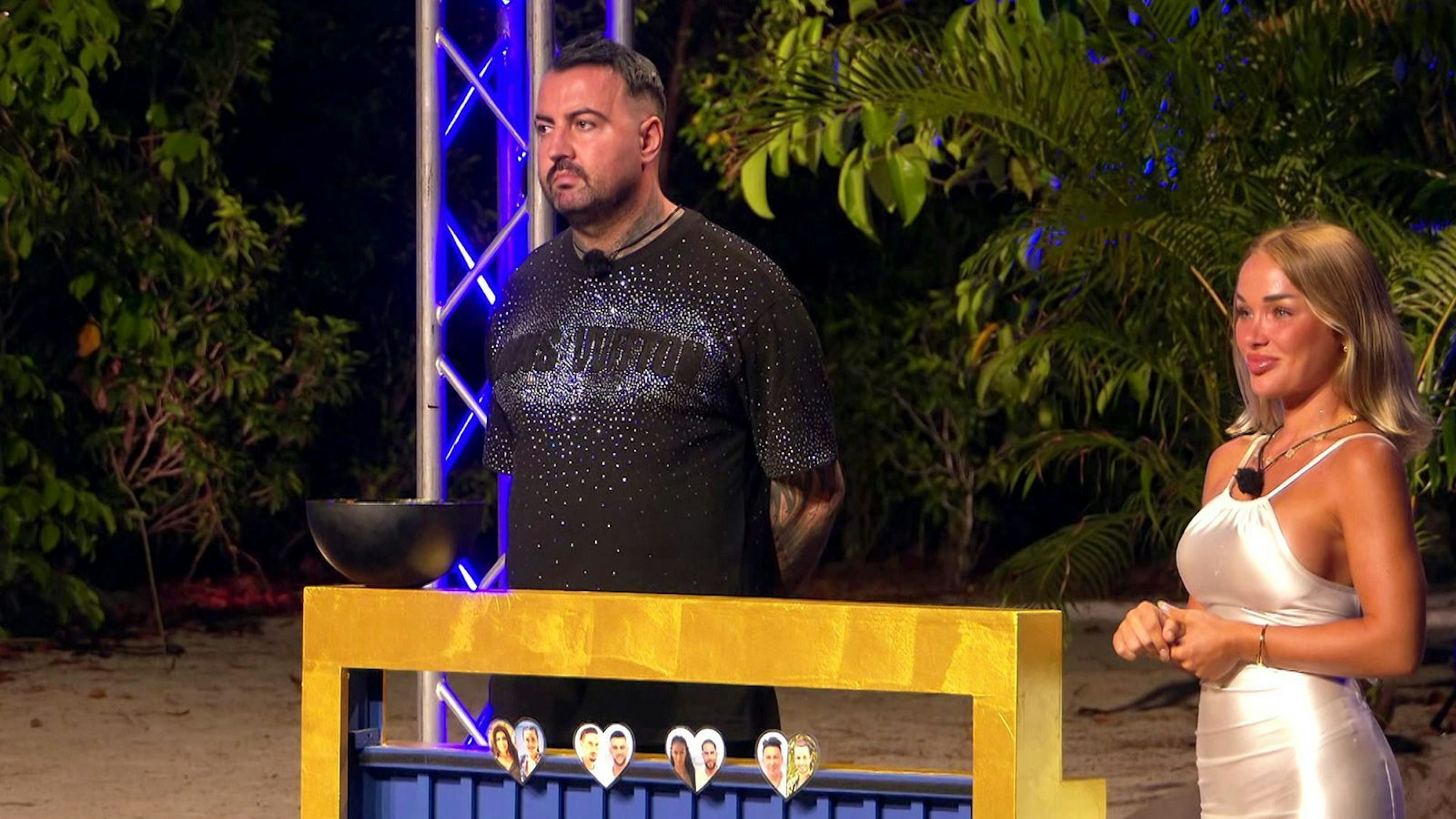 Cosimo und Emmy haben als Neuankömmlinge eine Macht ... (Bild: RTLZWEI)