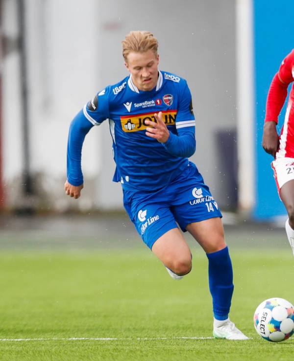 Abubacarr Sedi Kinteh im Duell mit Edvard Sundbo Pettersen.