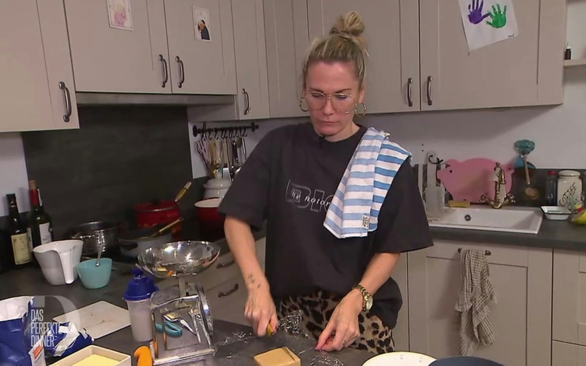 Steffi liebt es, mit regionalen Produkten zu kochen. (Bild: RTL)